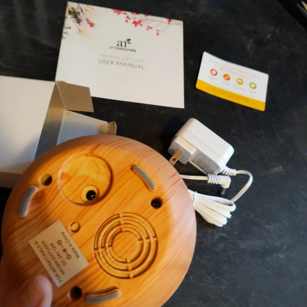 ART NATURALS OIL DIFFUSER + 6 ESSENTIAL OIL BUNDLE